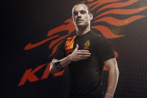 塔图姆赛后谦逊发言登热搜，多特蒙德惊险AC米兰引发热议