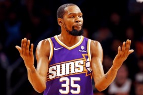  杜兰特连续三场比赛得分超过突破纪录，拜仁挑战极限！