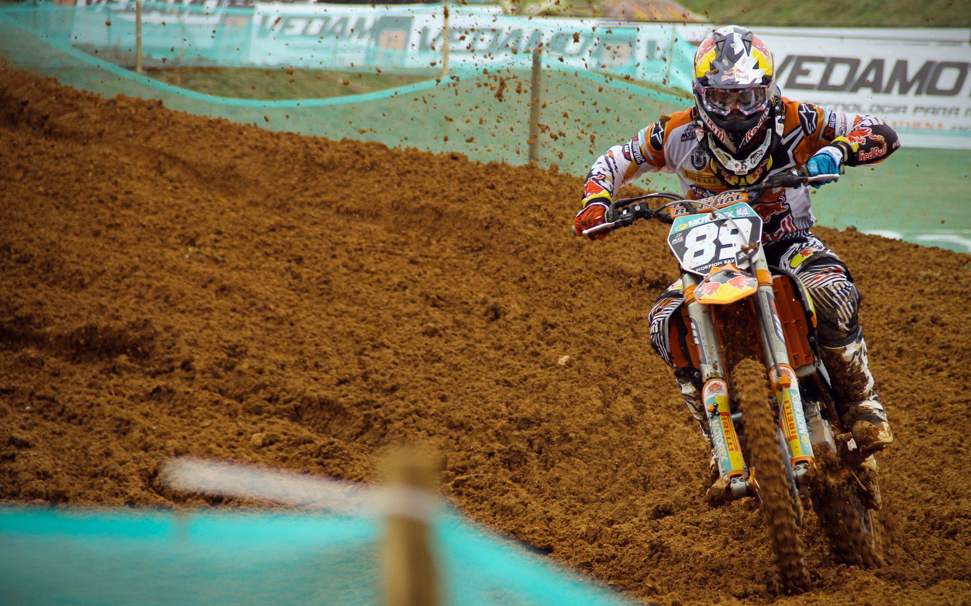 羽毛球赛场焦点!美国队对阵巴西队,豪门翻车,赛后引发巨大争议